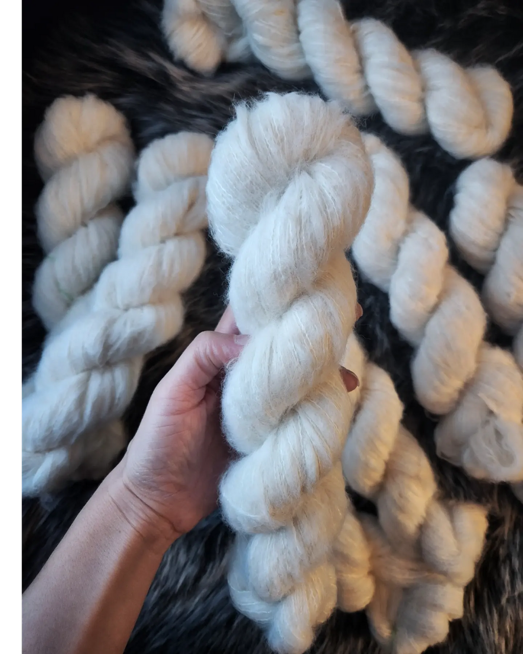 Regular Wool String FLUFF – Lambstrings Yarn